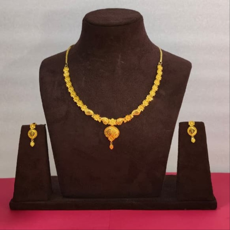 925 SILVER GOLD PLATED NECKLACE
