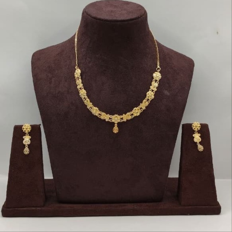 925 SILVER GOLD PLATED NECKLACE