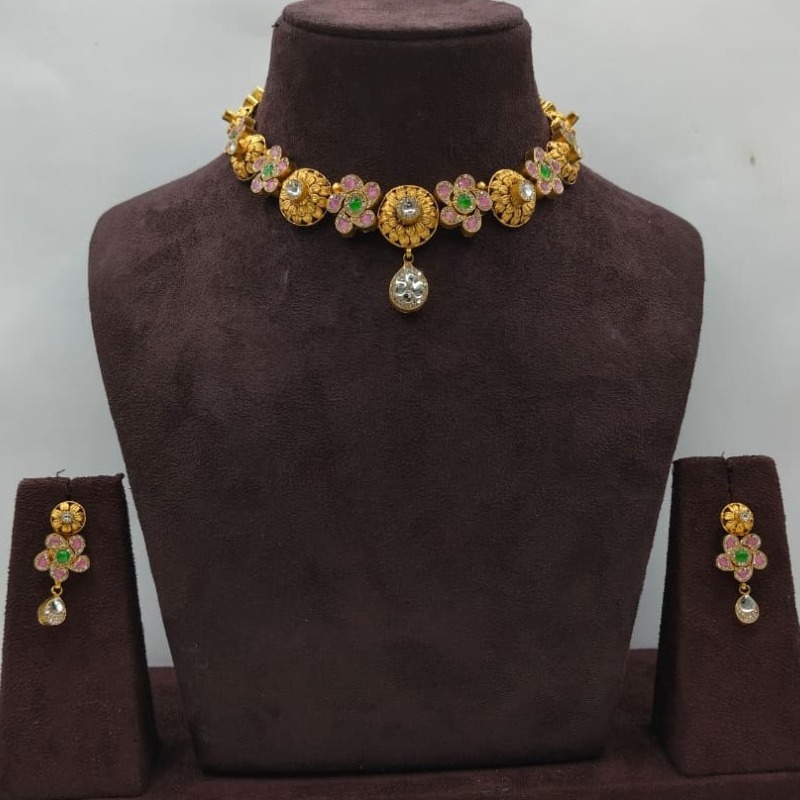 925 SILVER ANTIQUE NECKLACE